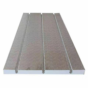 Isolation de chauffage par le sol en stratifié à panneaux rainurés de style industriel <span class=keywords><strong>avec</strong></span> <span class=keywords><strong>feuille</strong></span> d'<span class=keywords><strong>aluminium</strong></span> sous le plancher Feuilles de <span class=keywords><strong>polystyrène</strong></span> XPS - Product Image 1