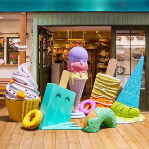 Grande sculpture en résine en forme de <span class=keywords><strong>cornet</strong></span> de crème glacée, modèle géant réaliste pour vitrine de magasin de crème glacée - Product Image 4