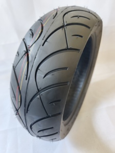 Pneu de moto de haute qualité <span class=keywords><strong>110</strong></span>/70-14 130/70-13 130/60-13 <span class=keywords><strong>100</strong></span>/60-12 et toutes les tailles de pneus de scooter électrique pour moto - Product Image 4