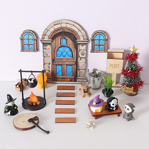 KI huiyuan Adornos decorativos en miniatura para puertas y ventanas de Navidad, escenas de modelos de brujas de Halloween, para colgar en exteriores - Product Image 3