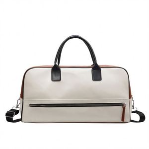 Sac de sport et de voyage en PU grande capacité avec logo personnalisé, sac fourre-tout, sac à bandoulière, sac de nuit - Product Image 2