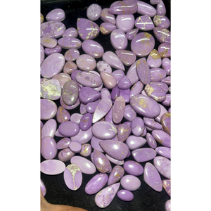Gema de fosfosiderita natural en forma de cabujón |   Piedra Suelta Color Lavanda Morado para Joyería |   Fabricante y Proveedor Mayorista - Product Image 1