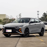 Berline Dongfeng Aeolus Yixuan de Qualité Certifiée avec Grande Autonomie et Prix Compétitif