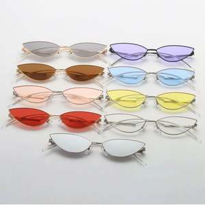 Gafas de Sol de Moda 2019 con Marco Pequeño para Mujer, Gafas de Sol Redondas Estilo Ojo de Gato - Product Image 6