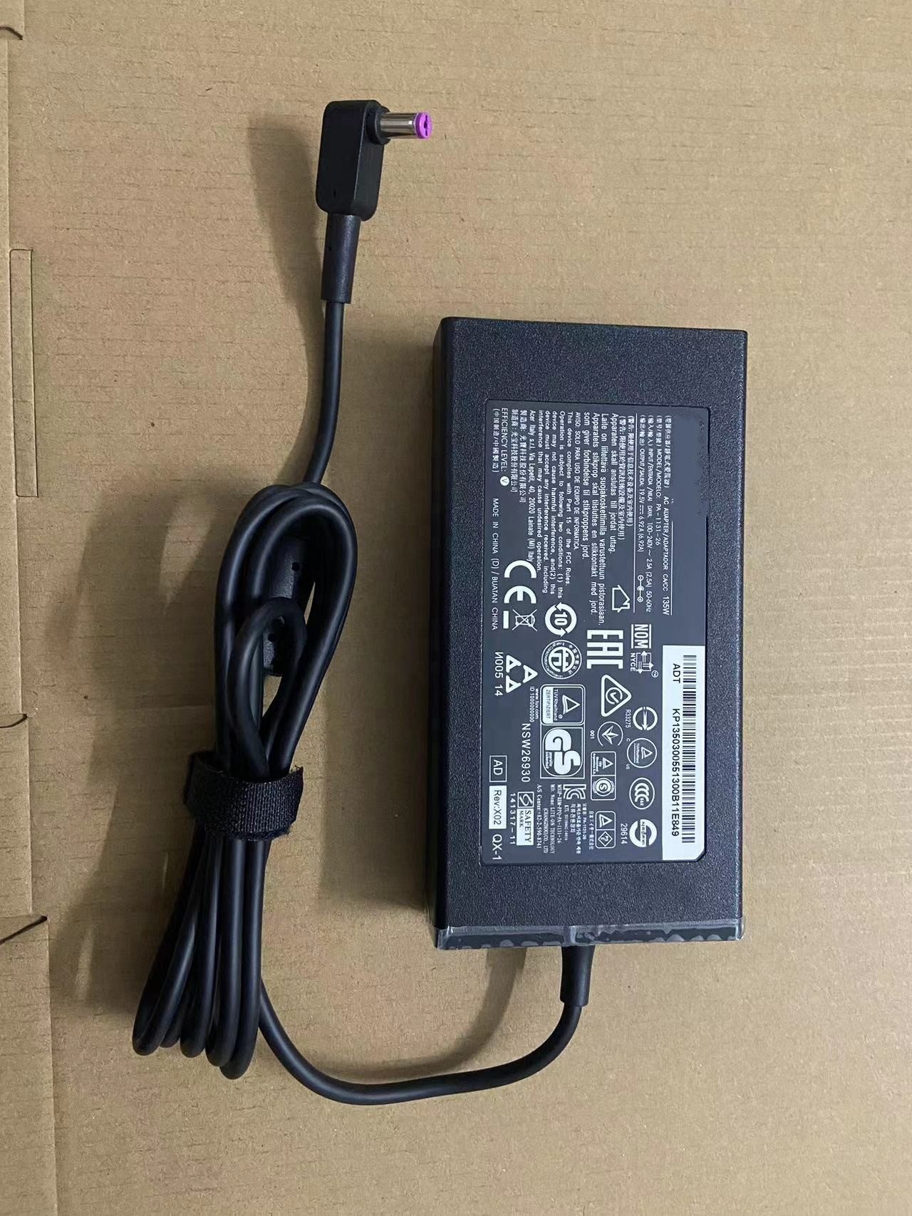 Verrassende ADP-135KB AC Adapter voor Acer Aspire VN7-592 series