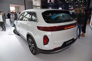 Skyworth มือสอง EV6ขวาหางเสือความเร็วสูงสุด150กม./ชม. รถยนต์ไฟฟ้าผู้ใหญ่รถไฟฟ้าใหม่ RHD <span class=keywords><strong>SUV</strong></span> - Product Image 3