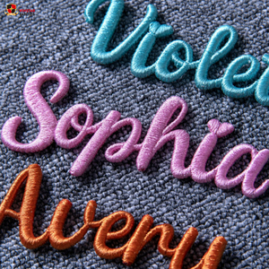Patch Ricamate Personalizzate con Logo di Marchi Famosi, <span class=keywords><strong>Lettere</strong></span> 3D in Rilievo, Applicazioni Termoadesive per Vestiti e Cappelli - Product Image 5