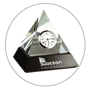 Đồng Hồ Kim Tự Tháp Bằng Pha Lê K9, Màu Đen Trong Suốt, Quà Lưu Niệm - Product Image 1