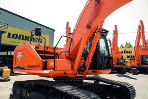 Excavatrice sur chenilles hydraulique haute puissance Lonking CDM6266F de 26 tonnes - Product Image 4