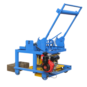 Machine mobile motorisée bibo pour la fabrication de blocs de béton creux pour usine de briques - Product Image 5