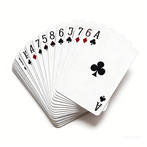 Cartas de Poker Personalizadas por Atacado com Impressão em Ouro e Caixa de Alta Qualidade para Jogos de Poker em PVC - Product Image 1