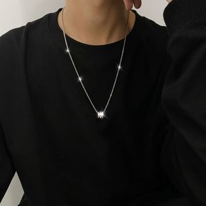 チタン鋼シルバーメッキミニマリストトリプルリングユニセックスペンダントネックレス（ボックスチェーン付き） - Product Image 3