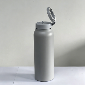 Bouteille d'eau isotherme en acier inoxydable de 24 oz avec support magnétique pour téléphone, personnalisable, pour la salle de sport et les voyages - Product Image 6