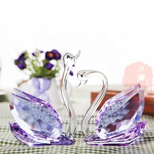 Prezzo economico cigni di vetro rosa <span class=keywords><strong>blu</strong></span> colore K9 doppio <span class=keywords><strong>cigno</strong></span> di cristallo con confezione regalo per bomboniera figurina di <span class=keywords><strong>cigno</strong></span> di cristallo CWG-06 - Product Image 3