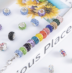 Composants de bijoux plaqués or 18 carats, vente en gros, tendance 2025, perles en cristal à grand trou, entretoises en strass d'argile, noir, blanc, rose, bleu - Product Image 3