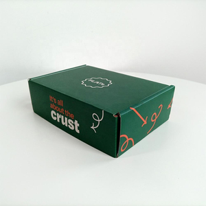 Caja <span class=keywords><strong>de</strong></span> Pizza Verde con Elegante Eslogan en el Borde y Gráficos <span class=keywords><strong>de</strong></span> Flechas Divertidas para Empaque <span class=keywords><strong>de</strong></span> Pan Artesanal y Pasteles Gourmet - Product Image 1
