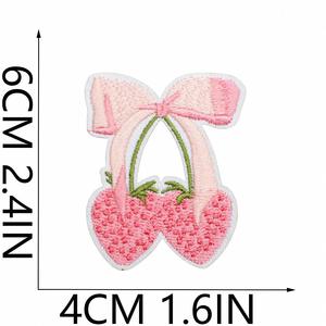 Patch thermocollant brodé rose Saint-Valentin Cœur Amour Ours Gâteau Papillon Boule disco Ballet Mariage pour Filles - Product Image 2