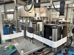 เครื่องติดฉลากกาวร้อนแบบโรตารี่อัตโนมัติความเร็วสูง SKILT พร้อมระบบ PLC สำหรับขวด กระป๋อง ฉลากกระดาษ 300 BPM 1.0 มม. 1.ประสิทธิภาพสูง - Product Image 6