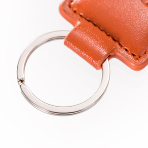 Hoogwaardige gepersonaliseerde logo-gegraveerde RFID-sleutelhanger 13.56MHz frequentie echt lederen NFC-sleutelhanger voor hotels ISO 1k lidmaatschapskaart - Product Image 4