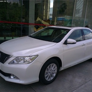 Toyota Camry 2.0G Comfort d'occasion 2013 |   Sièges en cuir |   <span class=keywords><strong>Berline</strong></span> fiable - Product Image 4