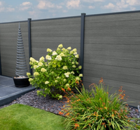 Clôtures de sécurité de luxe en WPC galvanisé, poteaux en alliage d'aluminium, écologiques, durables, style australien, portails d'allée 8 pieds, modélisation 3D