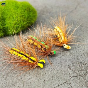 Combo de 3 leurres de pêche à <span class=keywords><strong>la</strong></span> <span class=keywords><strong>mouche</strong></span> en forme de chenille flottante en mousse avec hameçons # 6 mouches terrestres réalistes nouées à <span class=keywords><strong>la</strong></span> main pour <span class=keywords><strong>la</strong></span> pêche à <span class=keywords><strong>la</strong></span> truite, au black-bass et aux poissons-chaussons - Product Image 4