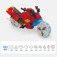 Assemblage bricolage créatif enfants jouant à des jouets bricolage moto blocs de construction