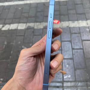 สมาร์ทโฟนรุ่นปรับปรุงใหม่ ขนาด 6.1 นิ้ว ความจุ <span class=keywords><strong>128GB</strong></span> รองรับ 5G ปลดล็อคแล้ว กล้องคู่ (รุ่นปี <span class=keywords><strong>2022</strong></span>) - Product Image 2