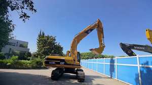 รถขุดตีนตะขาบตีนตะขาบตีนตะขาบตีนตะขาบตีนตะขาบที่ใช้ใน320แมวขนาด20ตันชิ้นส่วนเครื่องยนต์หลักของญี่ปุ่น - Product Image 3