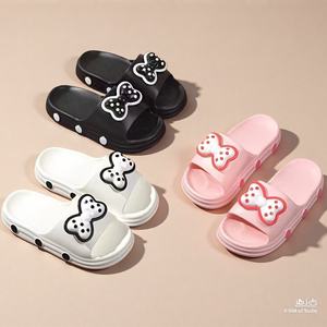 Zapatillas de baño deportivas impermeables transpirables con amortiguación antideslizante de EVA reciclable Evergreen Open para mujer - Product Image 1