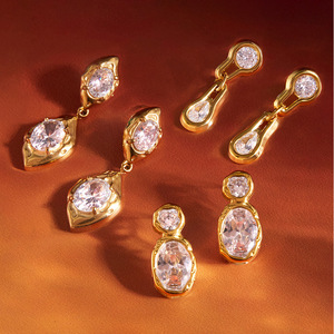 ต่างหูทรงหยดน้ำสแตนเลสประดับเพชรซิร์คอนทรงเรขาคณิตสำหรับงานปาร์ตี้ - Product Image 2