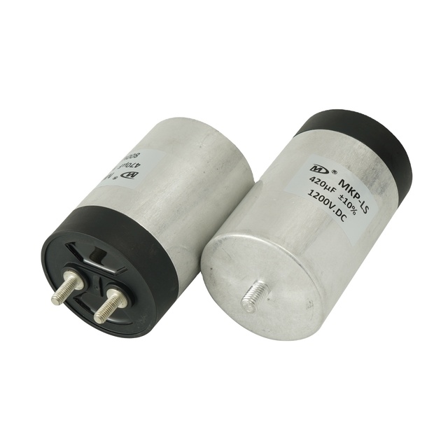 1400vdc 100uf Metallized Polyester Film Capacitor for Industrial End-market Application