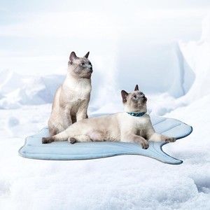 <b>Leaf</b> Shaped Pet Cooling Mat <b>Light</b> Blue Cotton Washable Non Slip For Cat Summer Use - Product Image 1
