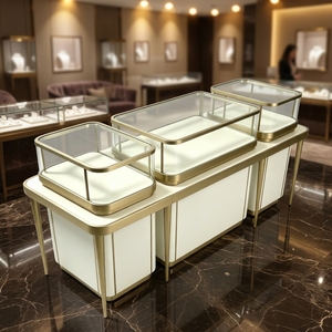 Ensemble de présentoirs à bijoux modulaires en <span class=keywords><strong>platine</strong></span> de luxe moderne : Vitrines élégantes en verre trempé pour les magasins de bijoux haut de gamme - Product Image 3