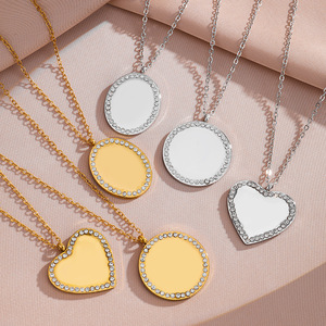Colliers à breloques tendance en acier inoxydable <span class=keywords><strong>de</strong></span> haute qualité, pendentifs cœur vierges dorés pour femme - Product Image 4