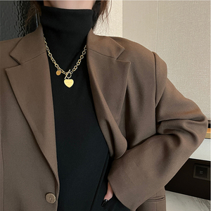 Collar de acero inoxidable con grabado en PVD, hebilla OT, corazón, regalo del Día de la madre - Product Image 5