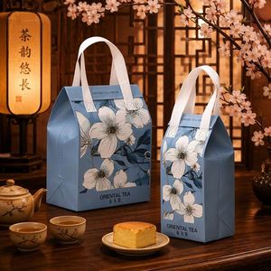 Sac isotherme personnalisé en non-tissé écologique pour thé à emporter, motif floral, doublure en aluminium, imperméable et anti-huile - Product Image 5