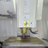 Vente directe d'usine - Centre d'usinage CNC VMC855 - Équipement de traitement des métaux en acier robuste