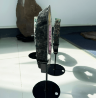 Sinyore Vente en gros de tranches de géodes d'améthyste polies sur supports, spécimens de cristaux gravés en forme de portal, pierres de guérison, cristaux de diamant