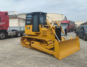 NOUVEAU ARRIVAGE! Bulldozer hydraulique sur chenilles Cat D5K d'occasion Performance stable Bonne condition Puissance forte - Product Image 5