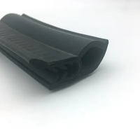 Xinhong XHQC-EPDM Joint d'étanchéité de bord de porte de voiture en caoutchouc EPDM tri-extrudé en forme de U avec clip métallique insonorisant