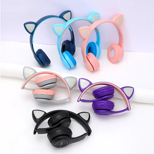 Audífonos Originales de Fábrica P47m con Orejas de Gato, Audífonos Inalámbricos Dinámicos para Juegos, Regalos para Niñas y Niños, para Viajes y Móviles - Product Image 4