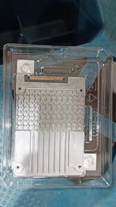 GUIXING Intel P5500 SSDPF2KX038T9N1 3.84T U.2 4.0 Disque SSD de qualité entreprise TLC/1DWPD/PCIe 4.0*4/7.0PBW - Product Image 4