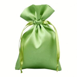 Pochette en satin personnalisée de haute qualité 20*30cm avec cordon de serrage pour emballage de perruques, petit sac anti-poussière, bijoux, cadeaux, recyclable, imprimé à l'écran - Product Image 2