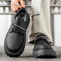 Nouvelles baskets décontractées noires pour hommes, style britannique, légères, en PU, à enfiler, pour jeunes