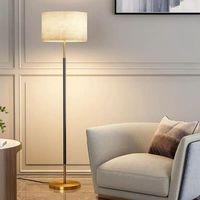 Europe du nord canapé chambre lampes japonaises support en marbre loupe debout Led moderne long bras lampadaire