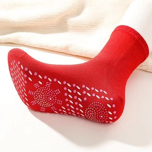 Calcetines térmicos para mujer, calcetines calentados hasta la pantorrilla, rojos y blancos, para dormir, calcetines informales lavables - Product Image 3