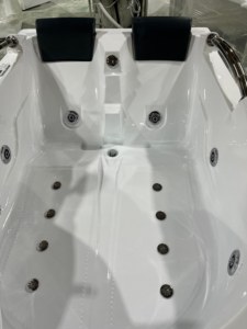 Vasca Idromassaggio HG Moderna da 71 Pollici per 2 Persone, Cabina Doccia Freestanding con Vasca Massaggiante e Corrimano di Sicurezza in Acciaio Inossidabile - Product Image 6