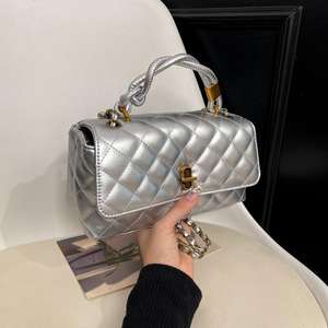 Bolso de mano de alta calidad para mujer con diseño de diamantes, elegante bolso de hombro de cuero PU con cadena ligera, bolso cruzado para mujer - Product Image 2