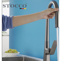 Robinet de cuisine monocommande en laiton gris anthracite de haute qualité STOCCO, à montage sur plan et avec douchette extractible